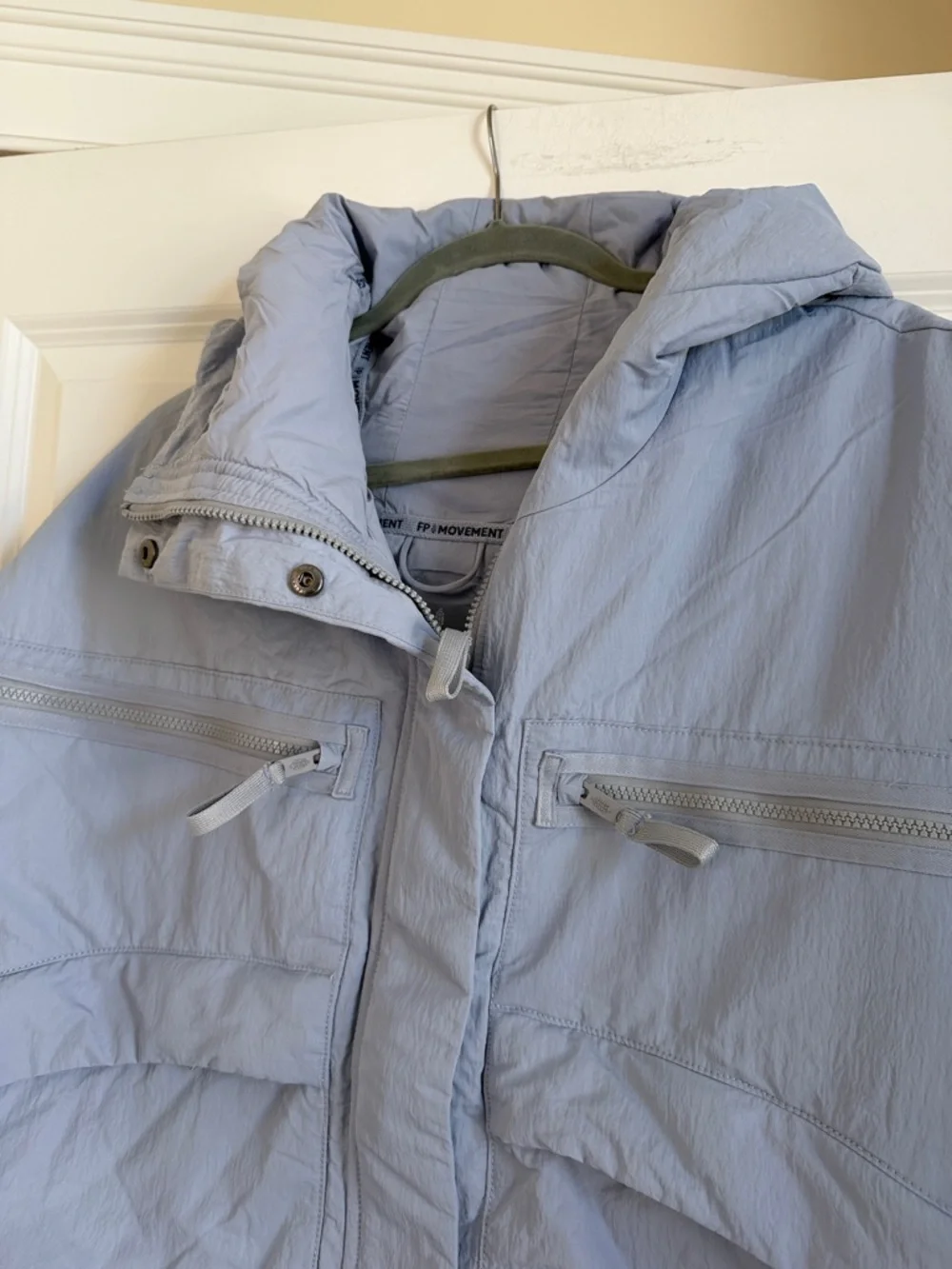 New Womens Free People FP Movement Billie Boxy Insulated Lightweight Jacket - Picture 3 of 8